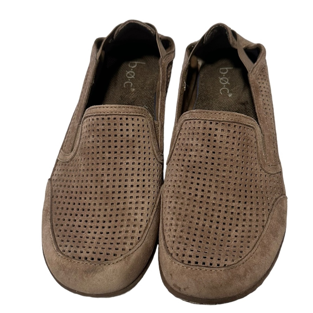 BOC Slip On Comfort Flats Womens Tan Nubuck Loafers Size 10 EUC
